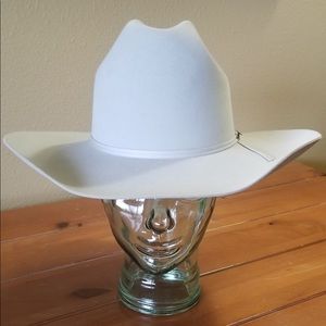 White Resistol 5x Beaver Cowboy Hat